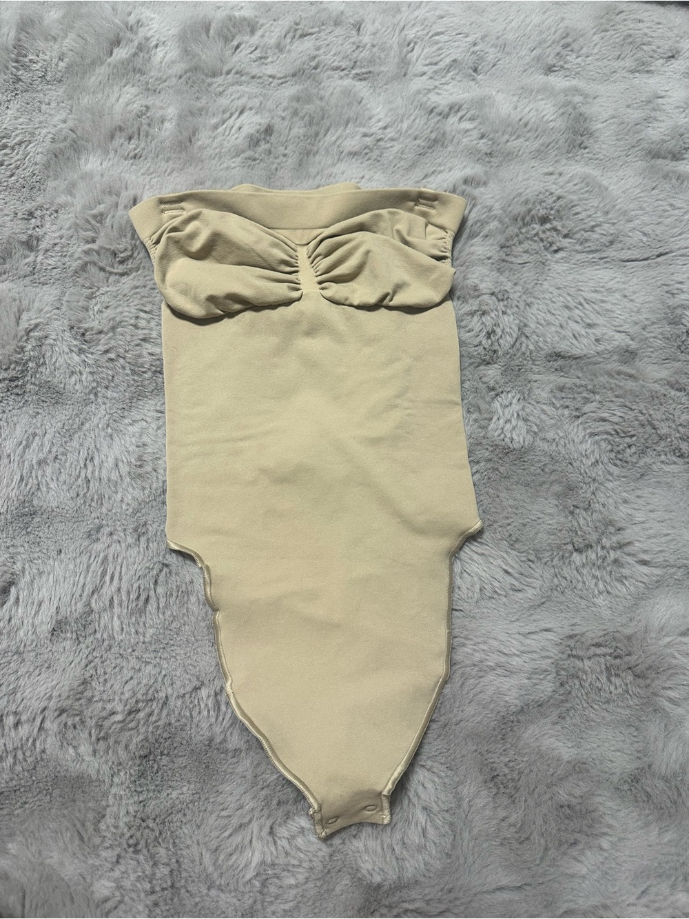 Brand new SKIMS Seamless sculpt thong bodysuit Size M